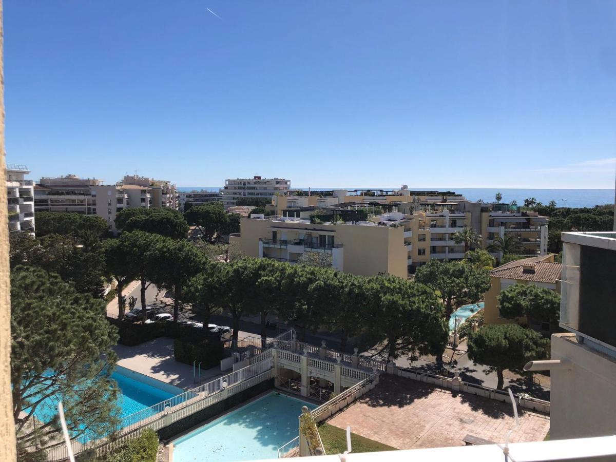Charmant Studio A Cros De Cagnes ภายนอก รูปภาพ