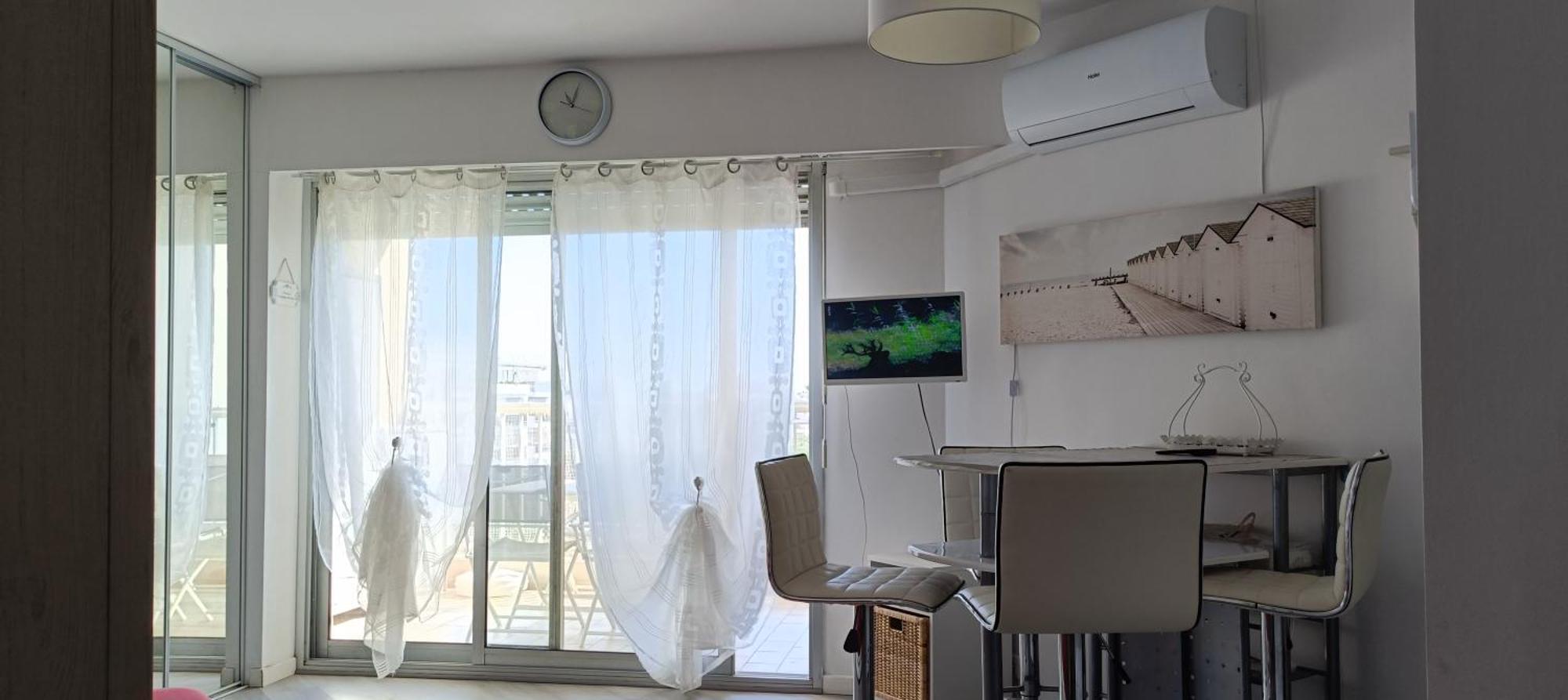 Charmant Studio A Cros De Cagnes ภายนอก รูปภาพ